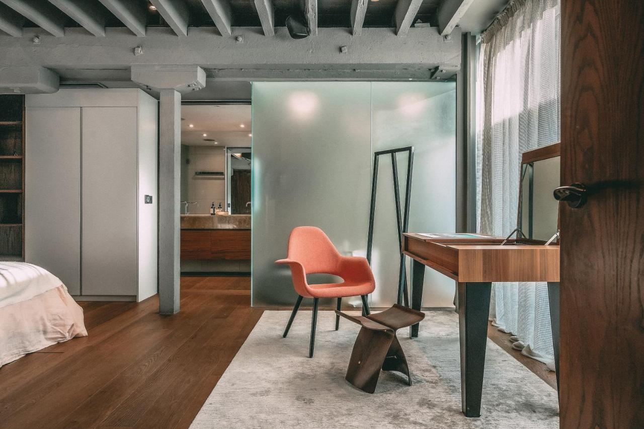 Immaculate 2-bed Loft In