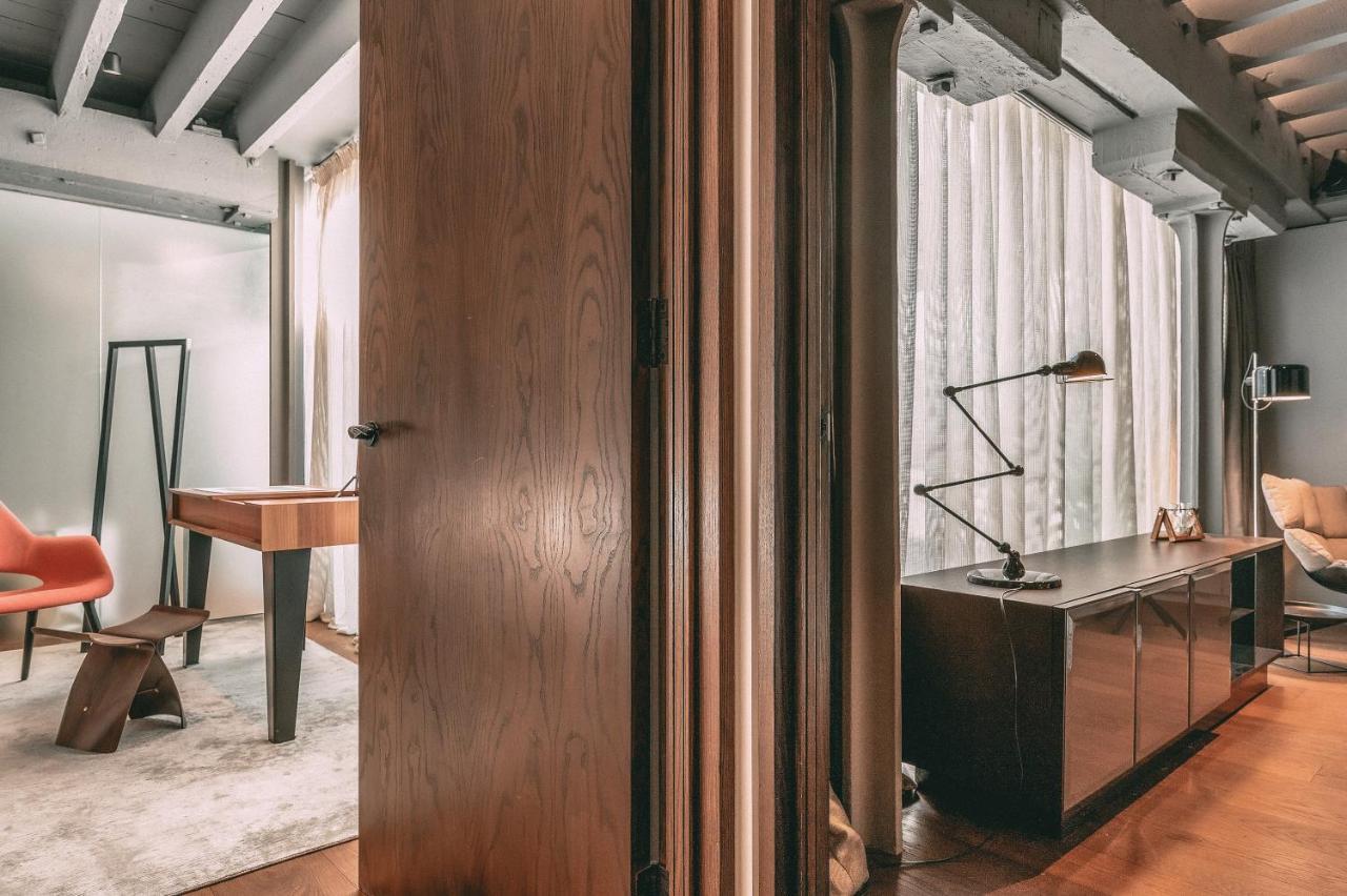 Immaculate 2-bed Loft In * Londra